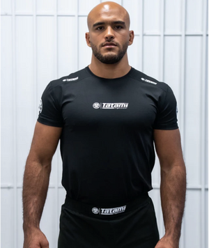 Рашгард TATAMI Essentials Short Sleeve Rash Guard - Black 2549986457 фото